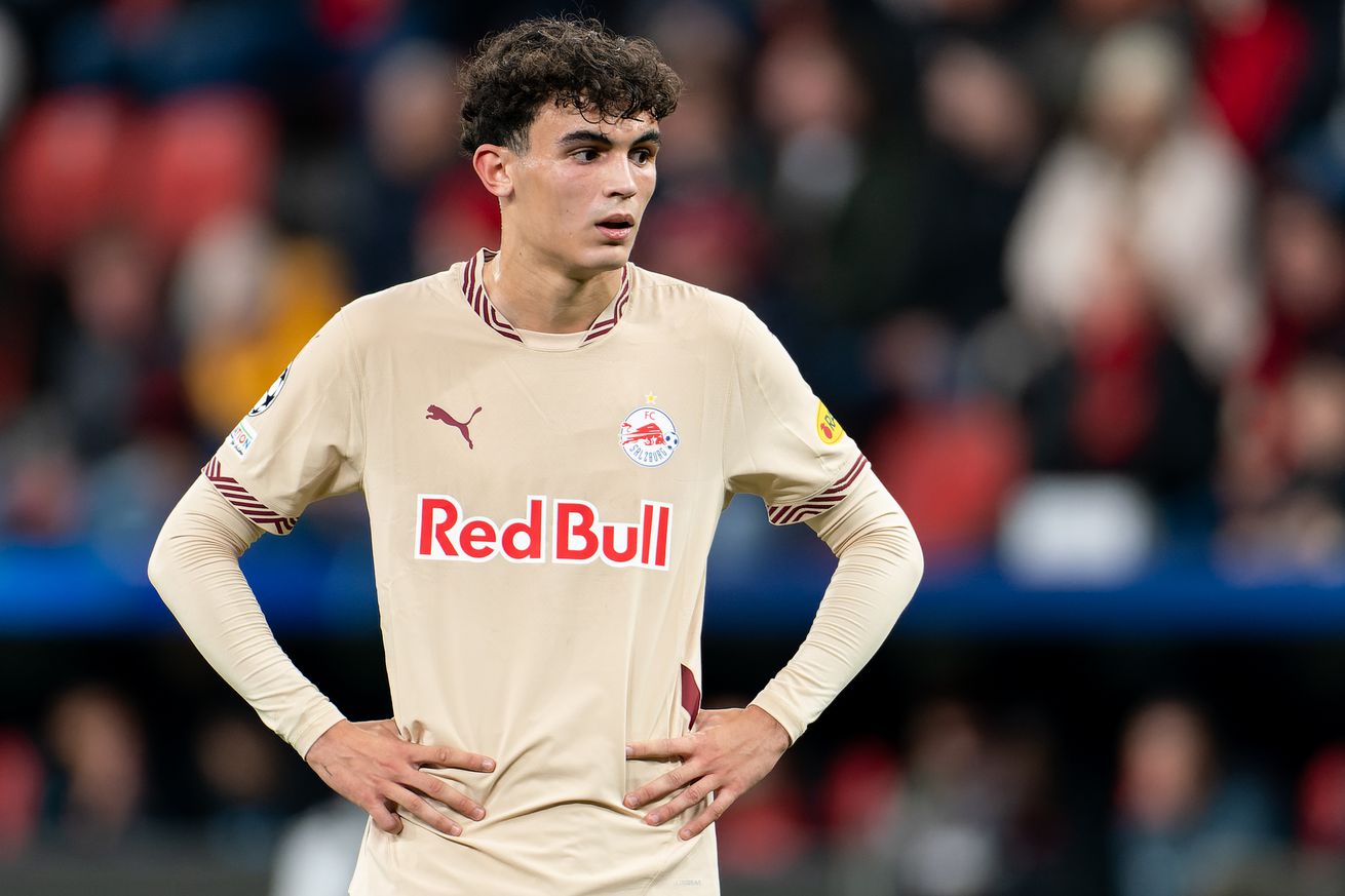 Bayer 04 Leverkusen v FC Salzburg - UEFA Champions League 2024/25 League Phase MD5