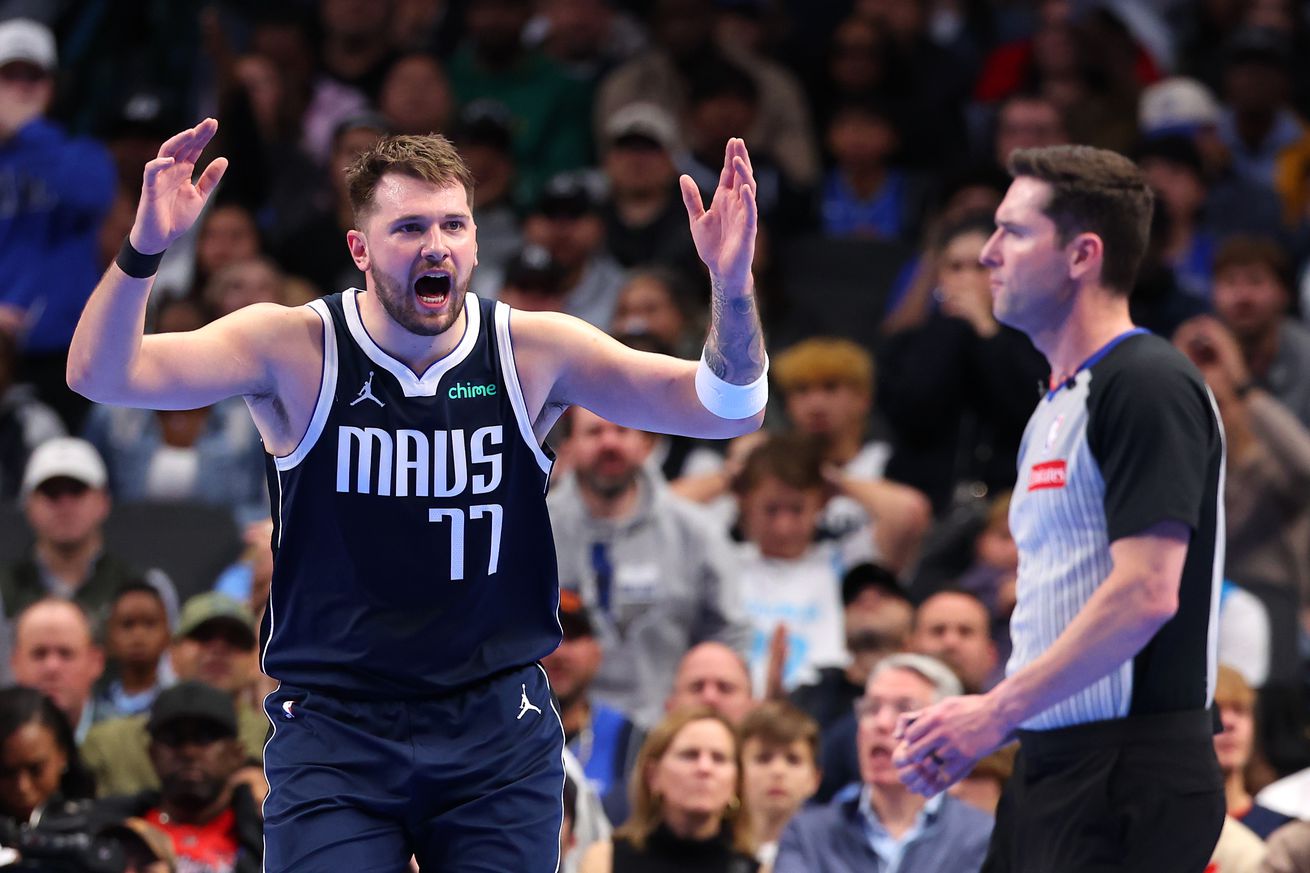 Memphis Grizzlies v Dallas Mavericks - Emirates NBA Cup