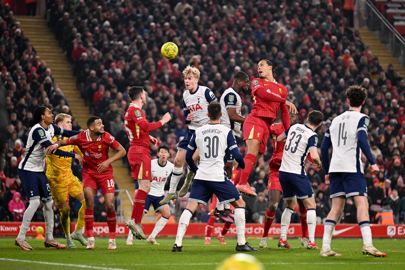 Liverpool v Tottenham Hotspur - Carabao Cup Semi Final Second Leg