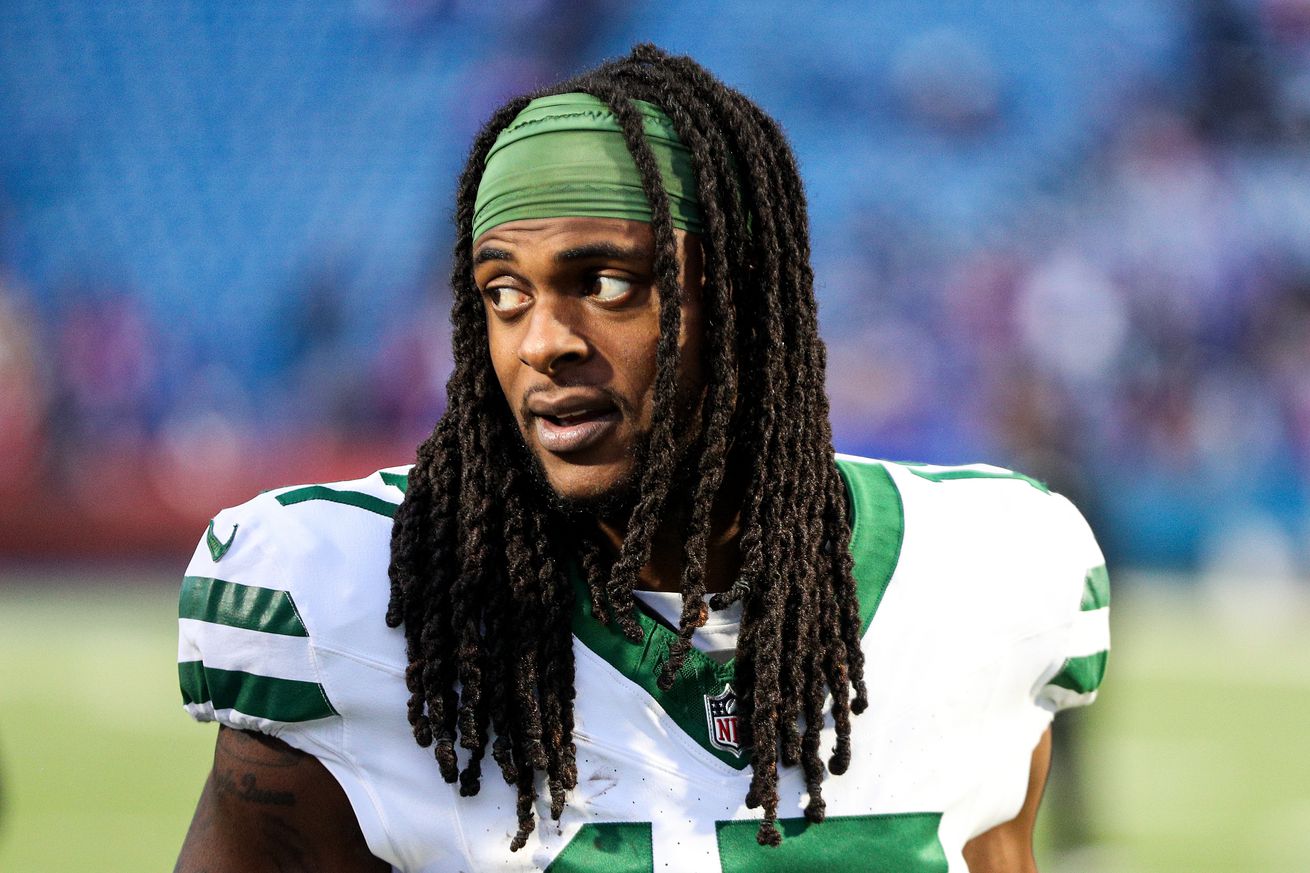 New York Jets v Buffalo Bills