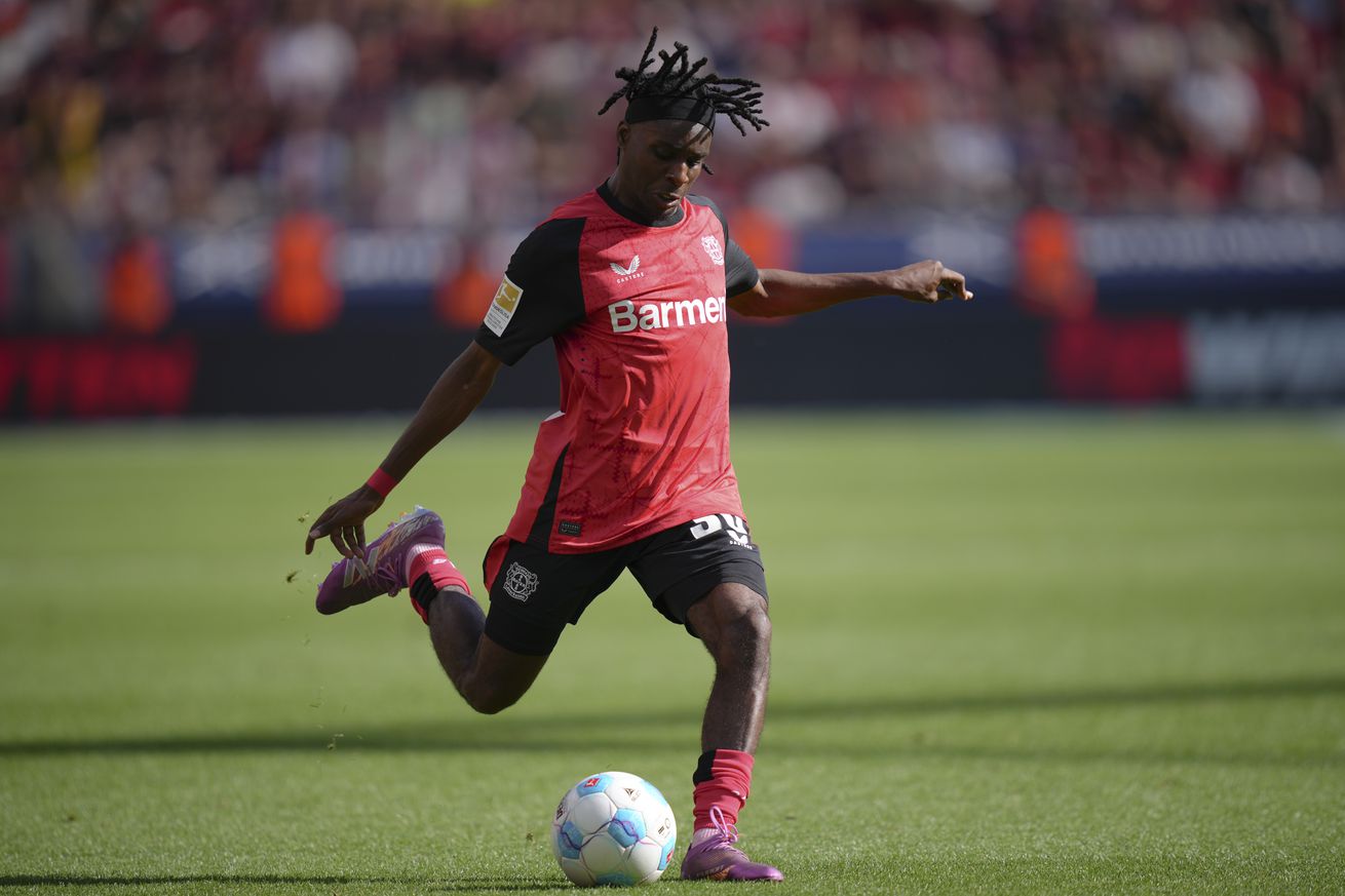Bayer 04 Leverkusen v Borussia Dortmund - Bundesliga